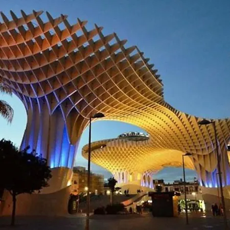 Penthouse!!! Center Of Seville!!! 2 Bedroom + 2 Bath!!! Apartamento *