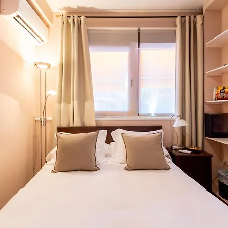 Apartamento Penthouse!!! Center Of Seville!!! 2 Bedroom + 2 Bath!!!