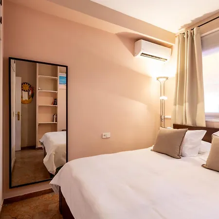Penthouse!!! Center Of Seville!!! 2 Bedroom + 2 Bath!!! Apartamento *