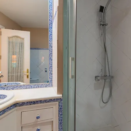 Apartamento Penthouse!!! Center Of Seville!!! 2 Bedroom + 2 Bath!!! *