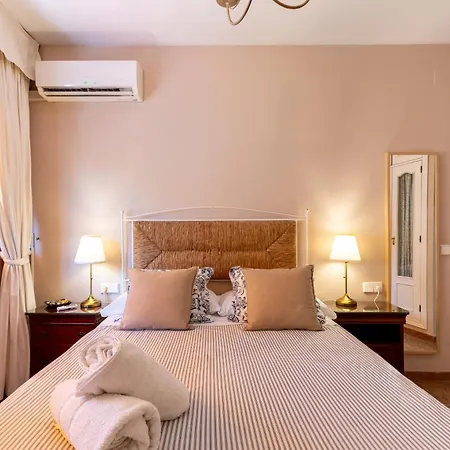 Penthouse!!! Center Of Seville!!! 2 Bedroom + 2 Bath!!! Apartmán *